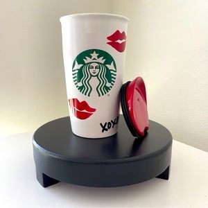 Starbucks 2015 Valentine’s Lips and Kisses XOXO Coffee Travel Tumbler Mug
